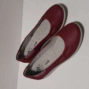 Clarks sillian rest slip on
